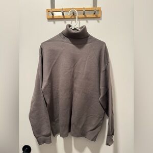 Zara Men's Charcoal Turtleneck Sweater